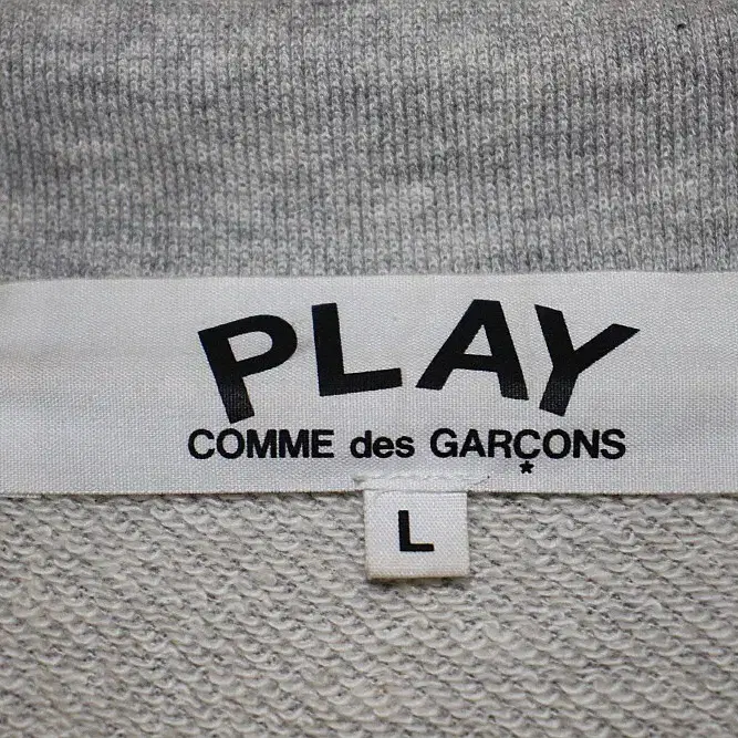 COMME  DES GERSONS 꼼데가르송 L