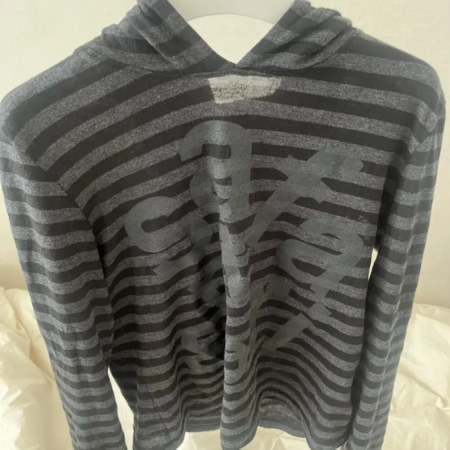 사파리스팟 1/2 TICKETING STRIPE BORDER HOODIE