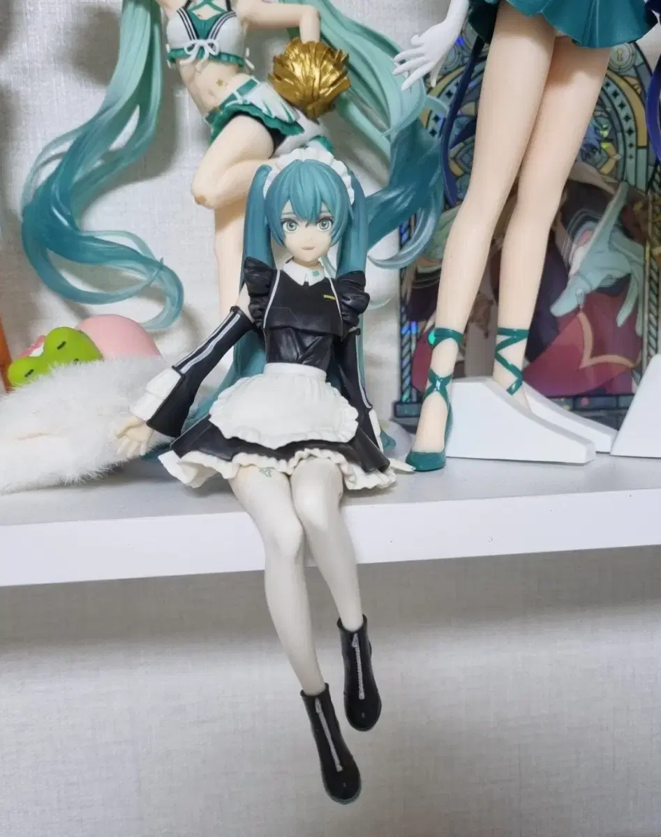 FURYU Vocaloid Hatsune Miku Noodle Stopper Sporty Maid Figure