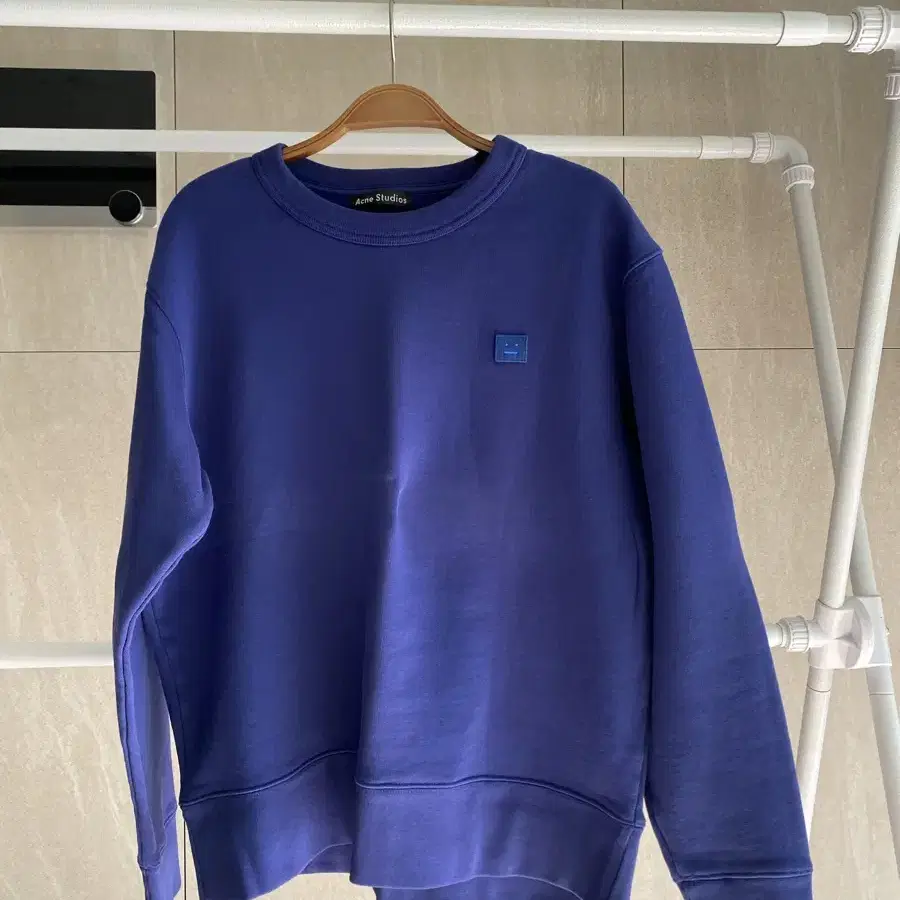 ACNE STUDIO 페어뷰 17 L