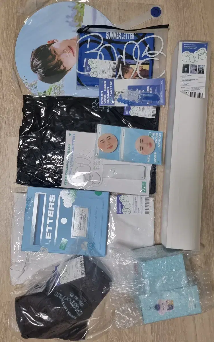 Wooseok Byun official goods WTS