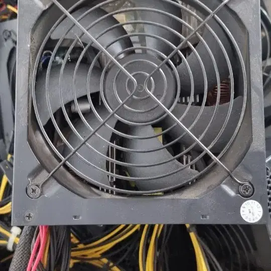 성주 고용량 컴퓨터파워 1800w