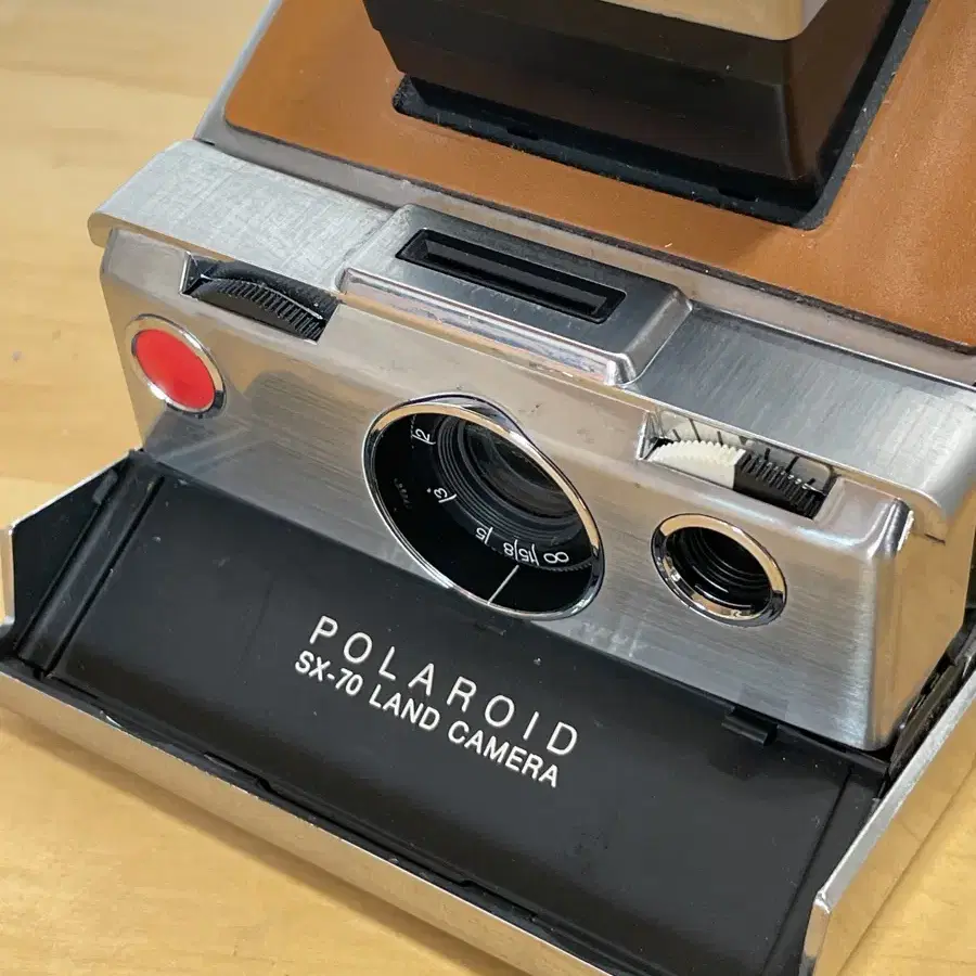 폴라로이드 SX-70