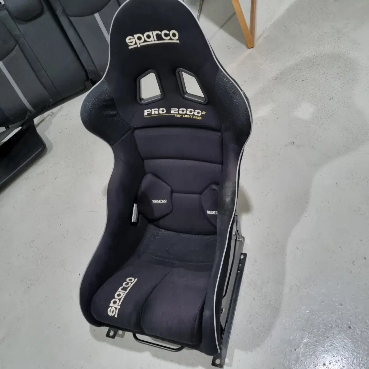 Sparco pro2000 스파코 프로2000 레이싱시트 팝니다.