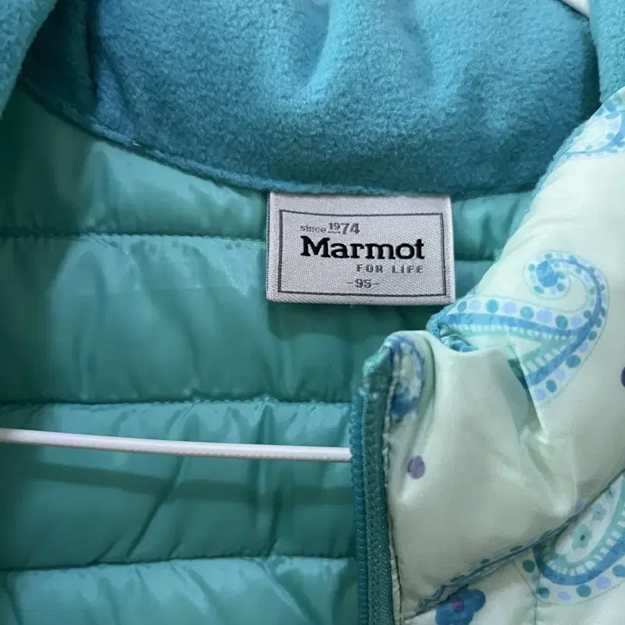 빈티지 marmot 페이즐리 패딩 조끼 민트