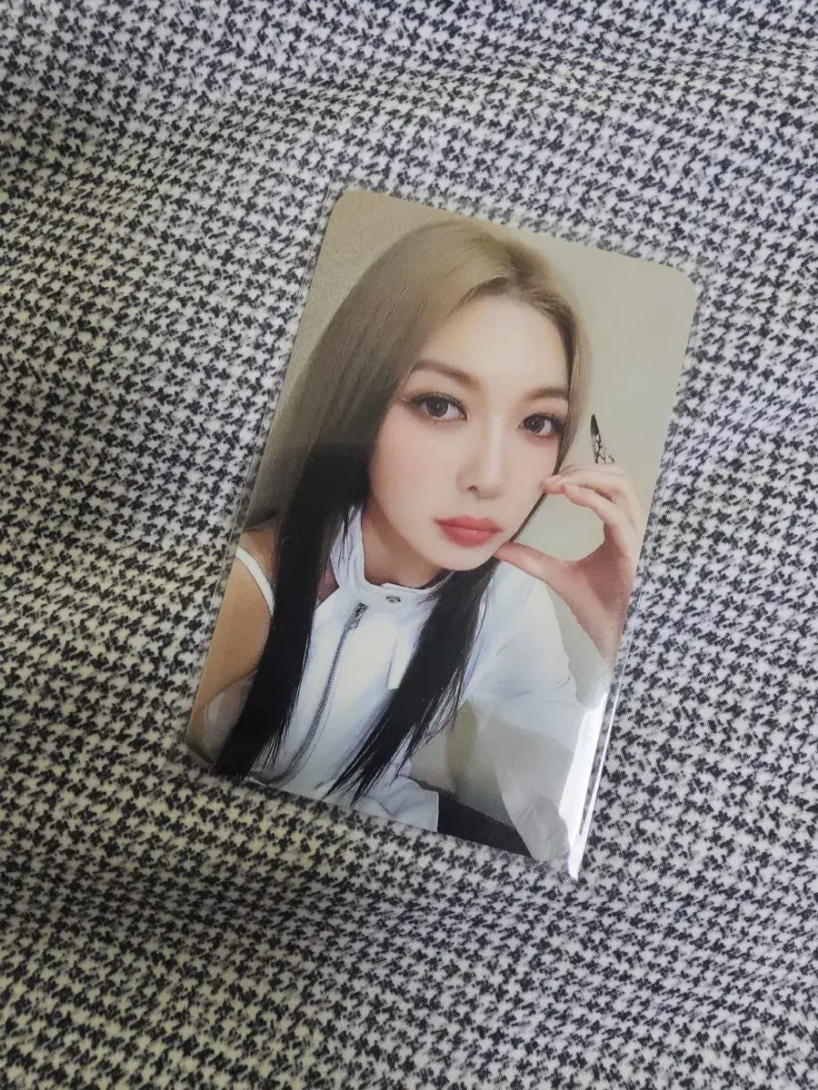 Dreamcatcher Photocard