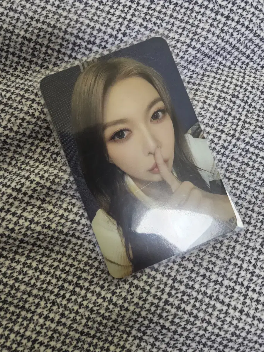 Dreamcatcher Photocard