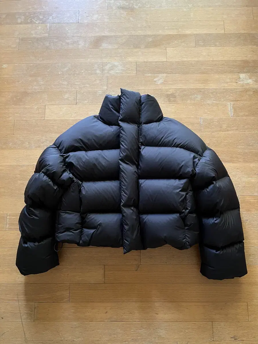 [M] Entire Studio MML Puffer Padded