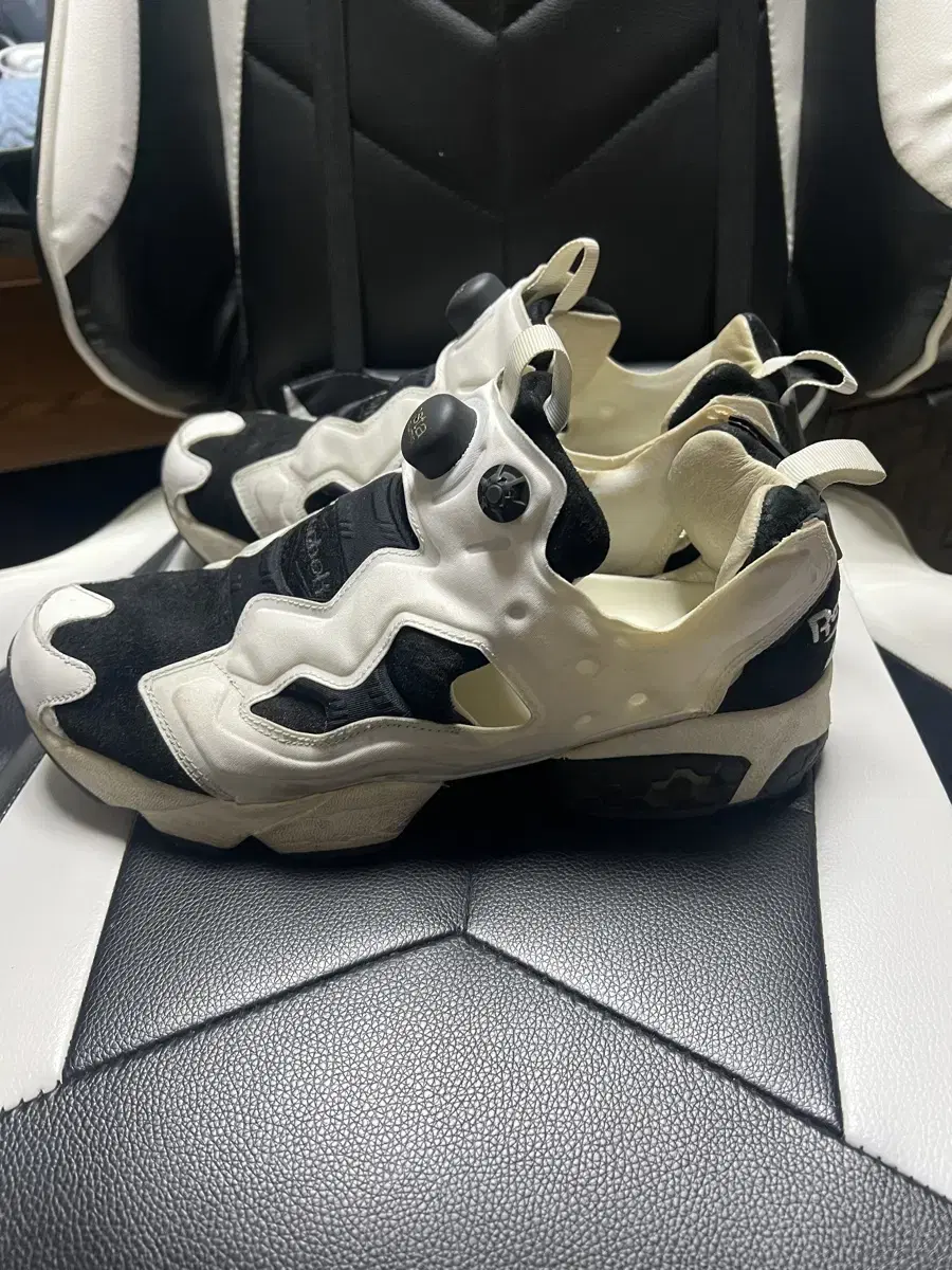 Reebok Fury 280
