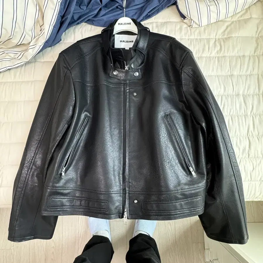 알렌느 BELTED 3D FAUX LEATHER BIKER JACKET