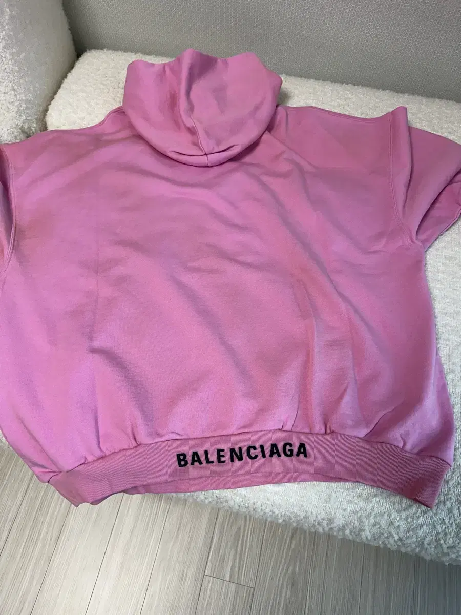 Balenciaga hoodie (new)