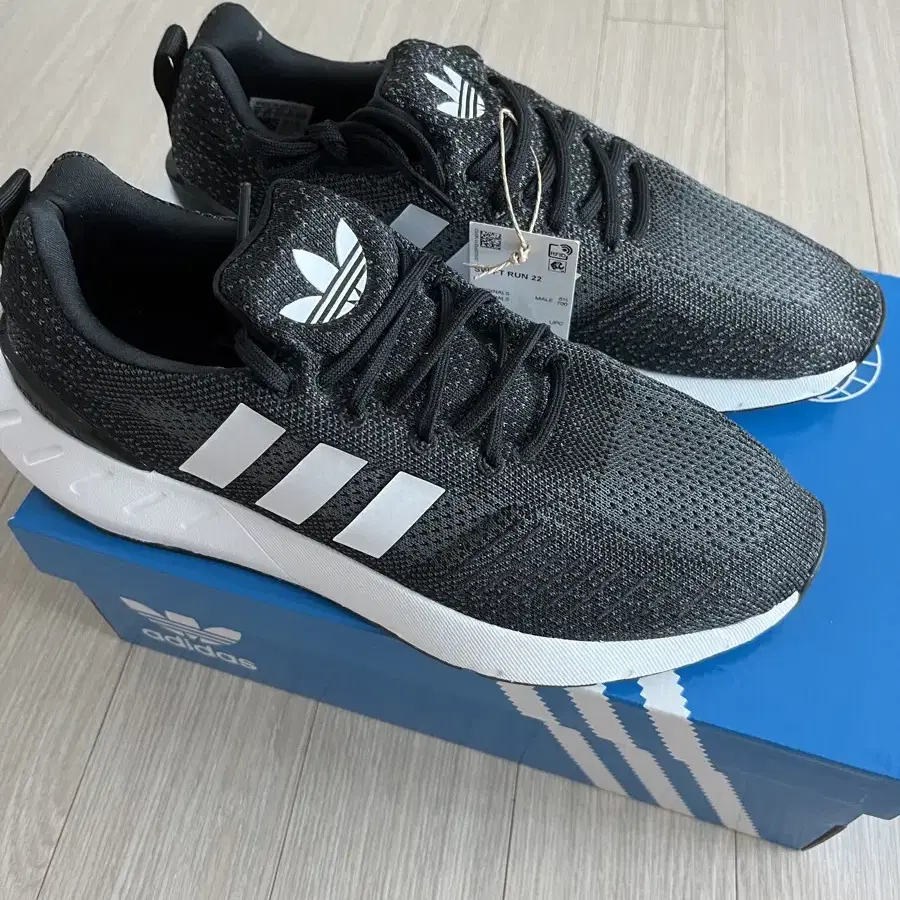 Men's adidas Swift Run 22 Shoes 맨 270