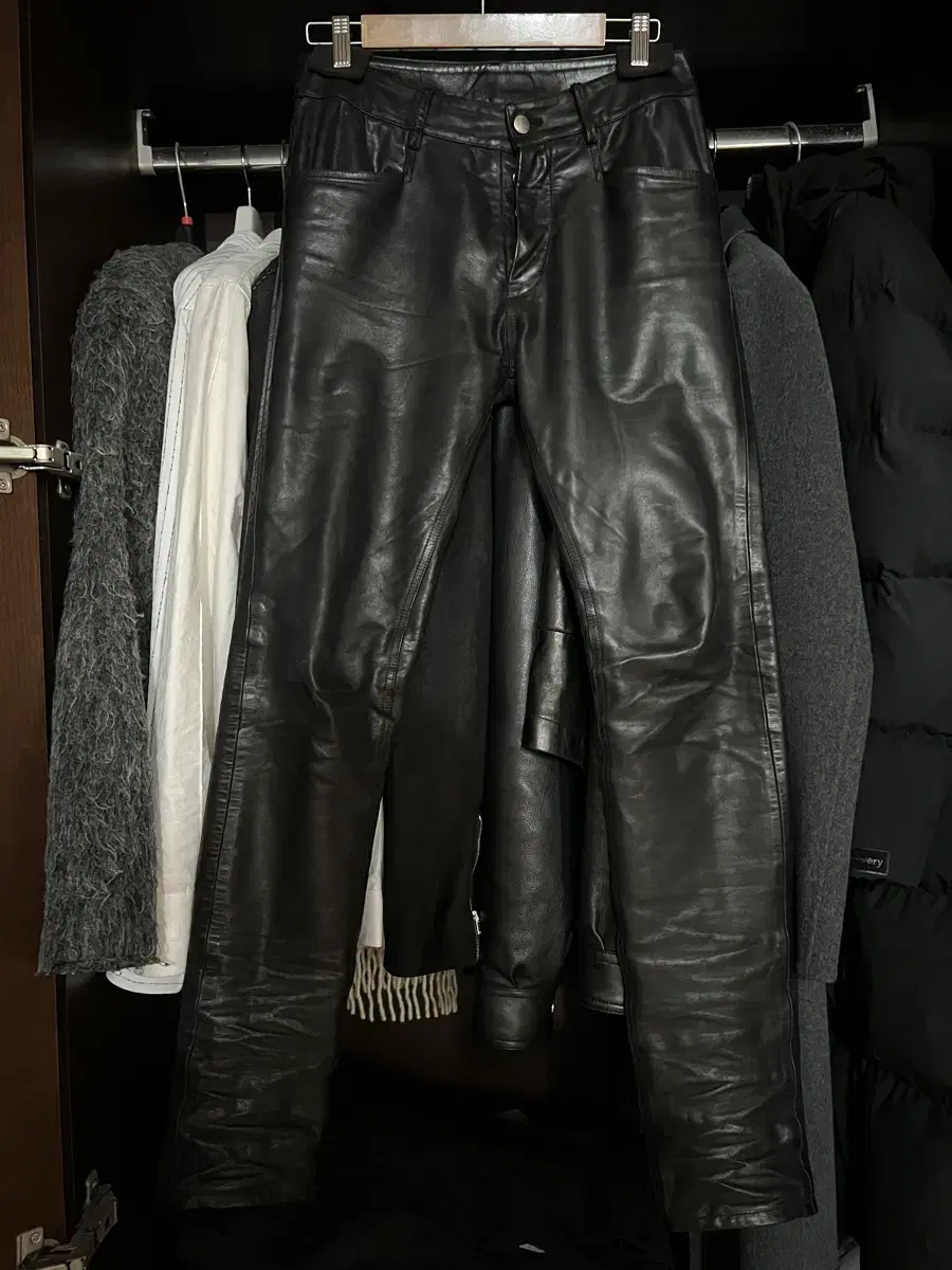 [46] Rick Owens Tyrone Leather Pants LGW