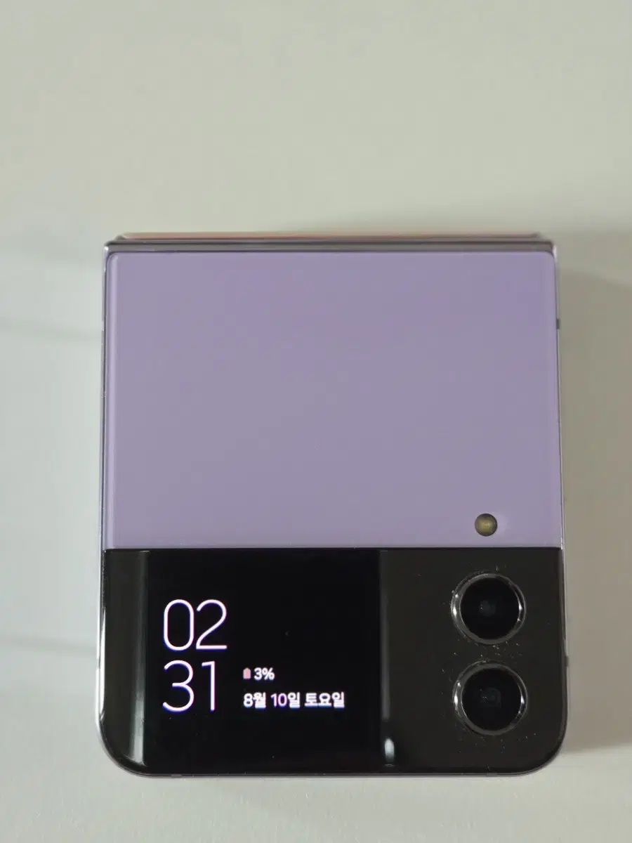 (For parts) Galaxy Z Flip 4 256G Lavender