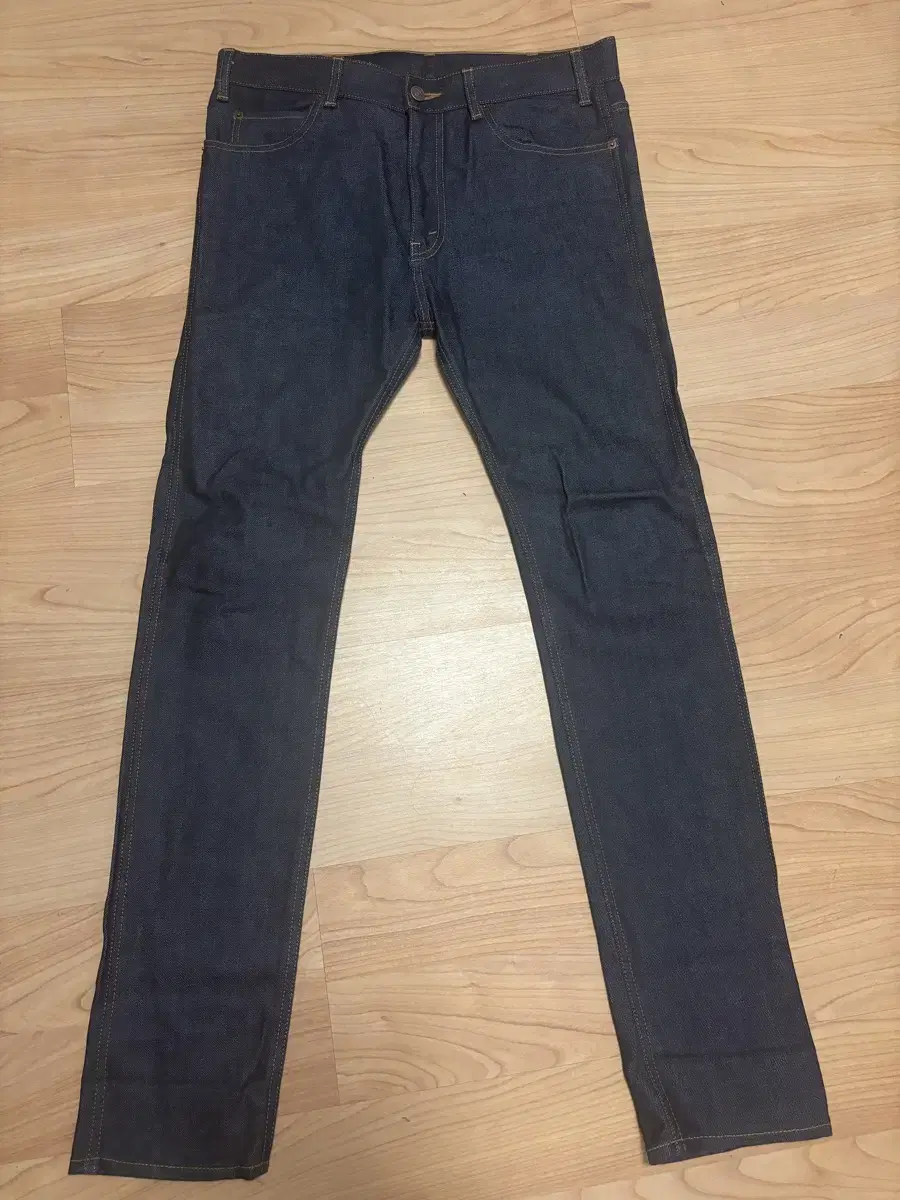 Seline raw denim size 30