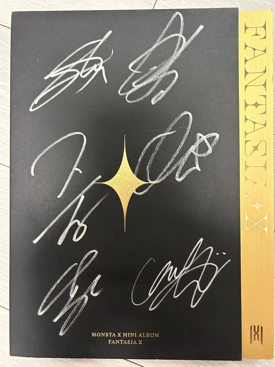 Final Discount monsta x shownu minhyuk kihyun hyungwon jooheon i.m Autographed by former member