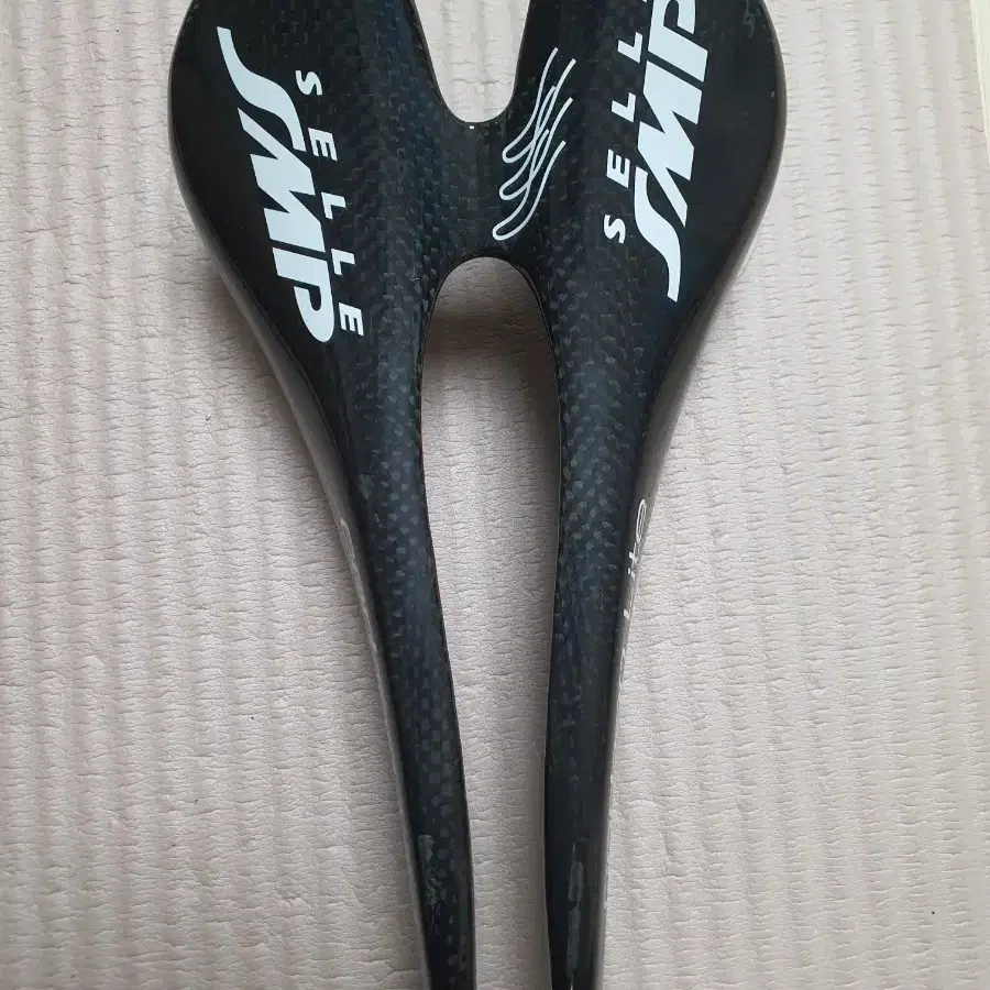 SELLE SMP 풀카본 안장 급처합니다