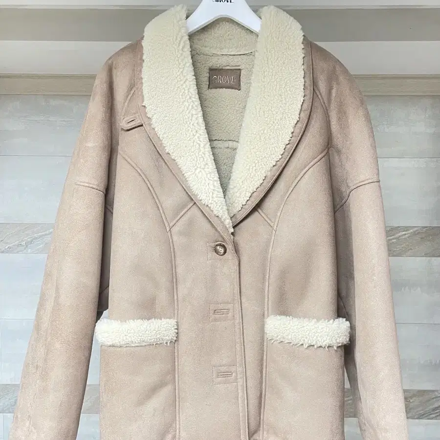 그로브 REX SHEARING COAT 무스탕 베이지(실사O)