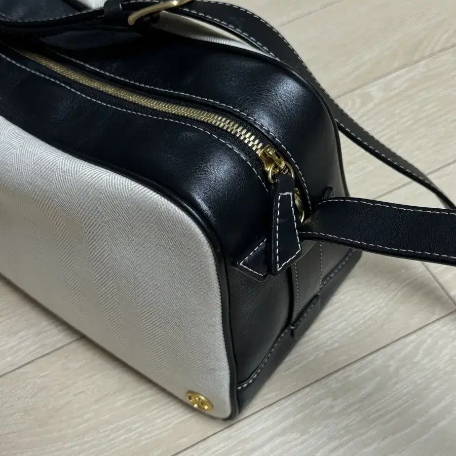 렉토 CANVAS TENNIS SHOULDER MEDIUM BAG