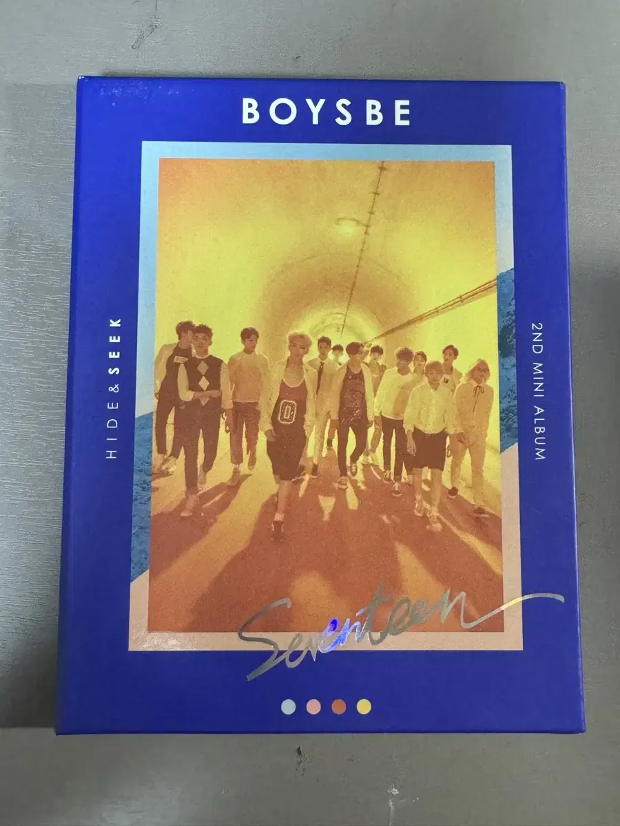 Seventeen's Boys' B unsealed album.