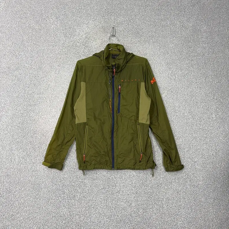 Miele Khaki Logo Functional Windbreaker M