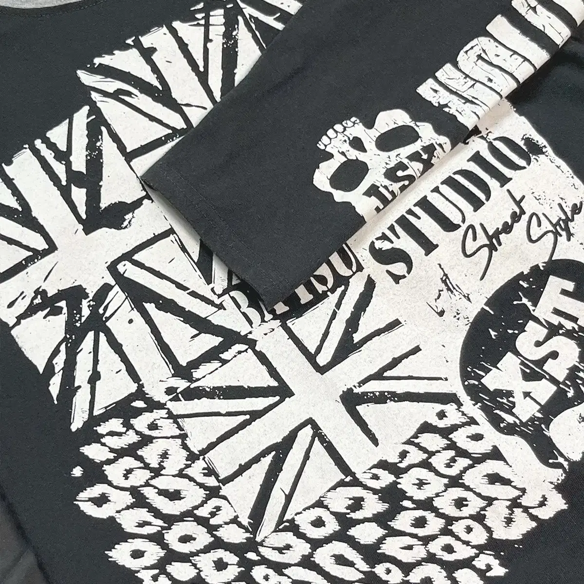 ( BA-TSU STUDIO ) SKULL UNION JACK T