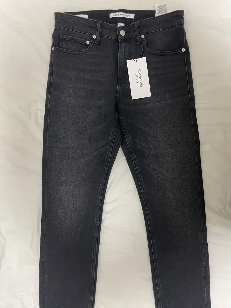 Calvin Klein jin Slim Ebony