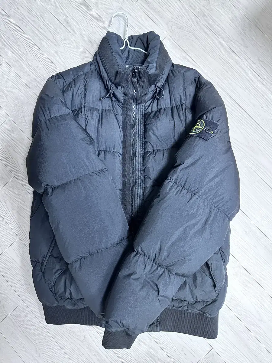 [M] Stone Island 18fw Crinkle Labs Padded Non-Hooded Black