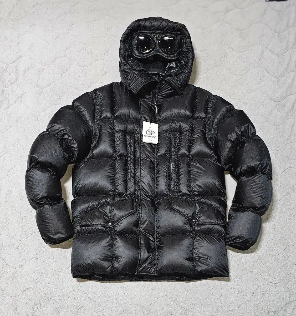 CP Company DD Shell Utility Goggle Down Jacket Size 50