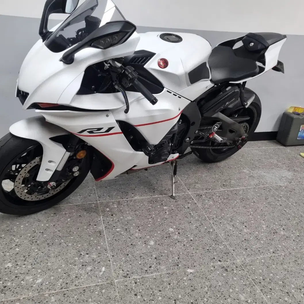 2020/야마하 R1 18000KM 판매합니다./정비완