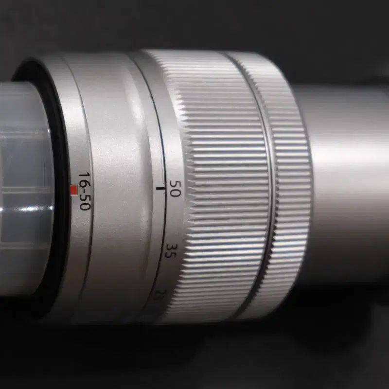 xc16-50mm OIS II 실버