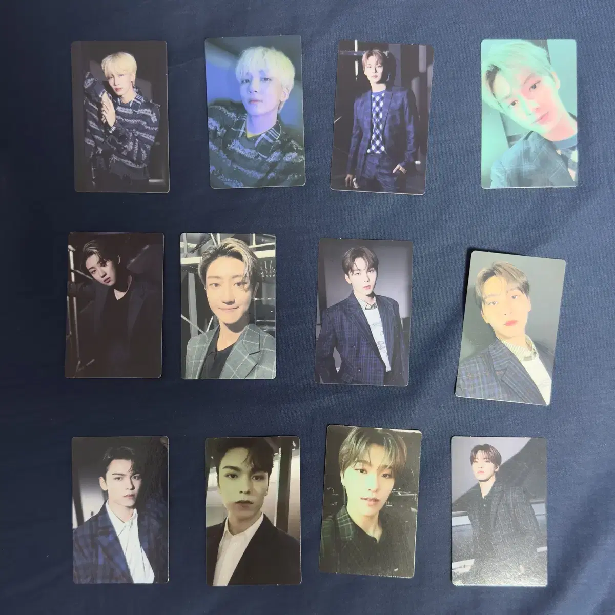 I'm transferring some photocard of the Saventine 2021 Holiday Collection bulk to you.