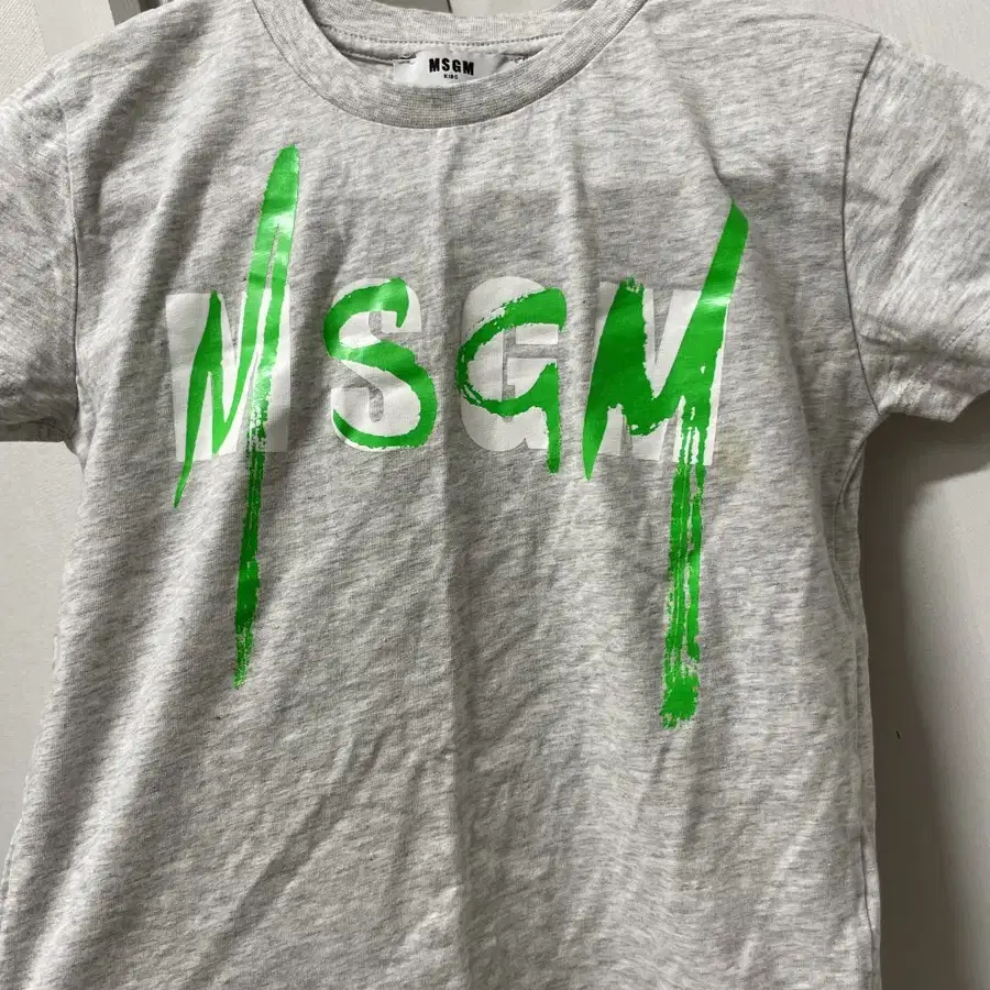 4T) MSGM 키즈 회색 반팔