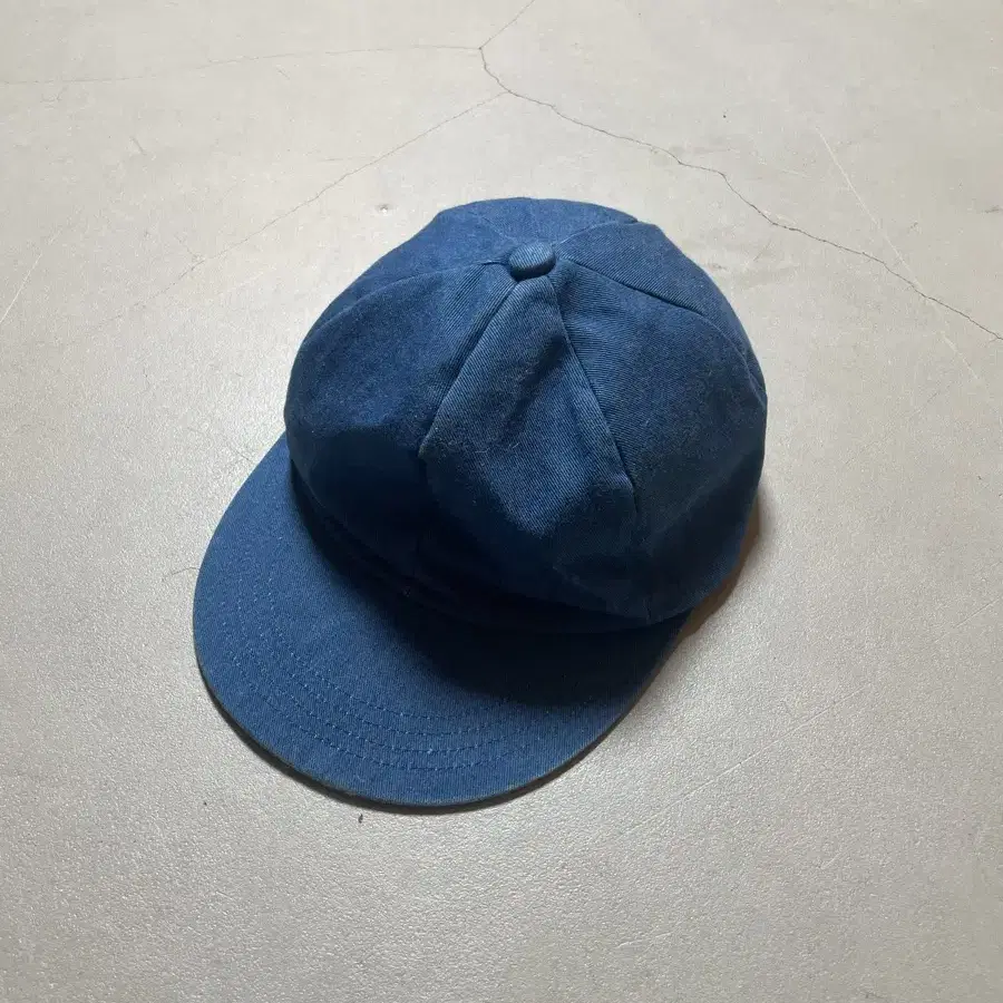 COMESANDGOES denim cap