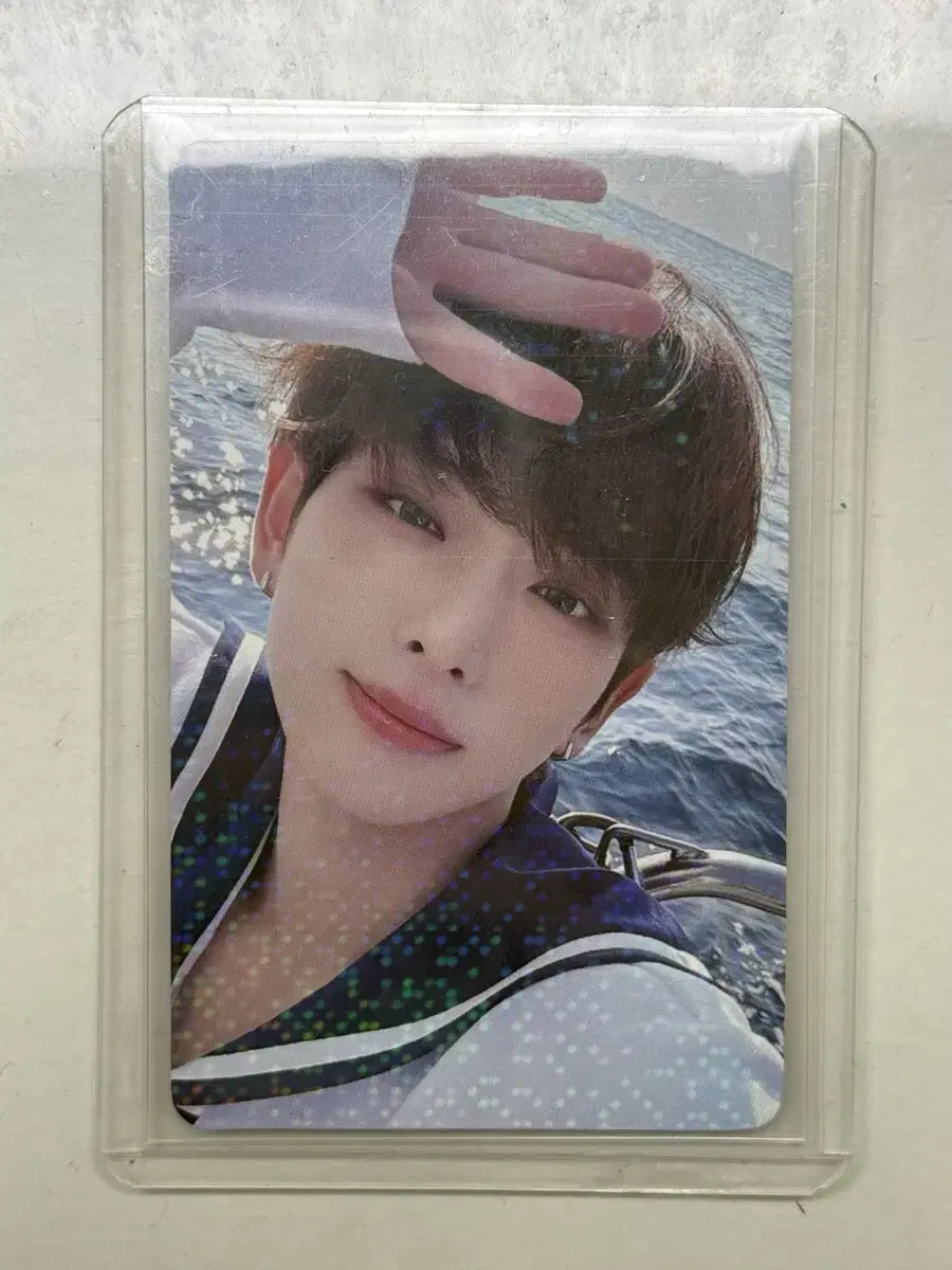 &team harua photocard keyring WTS