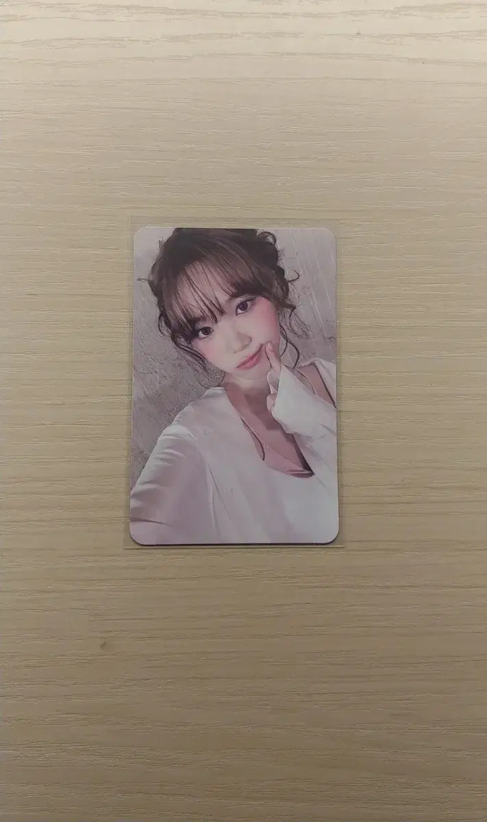 Le sserafim kim chaewon EASY photocard