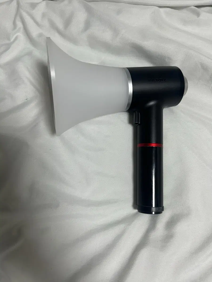 The Boyz Derby Bong Heartsong lightstick wts