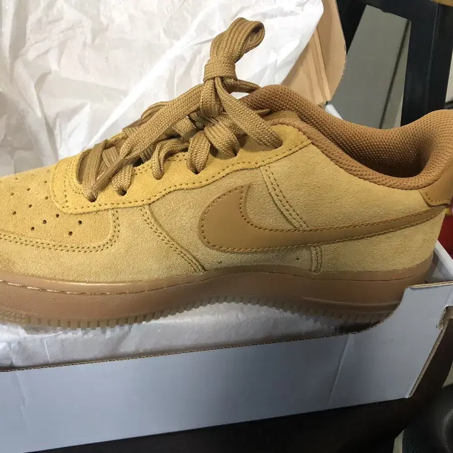 (GS) Nike Air Force 1 LV8 3 Wheat