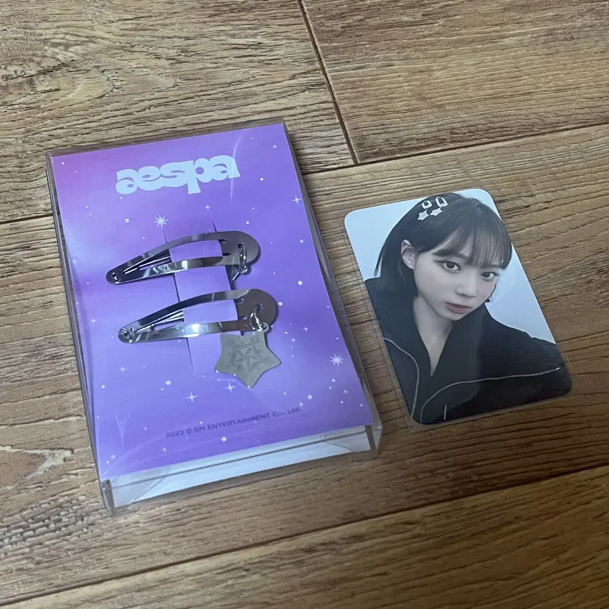 (WTS) aespa winter popup store hairpin md