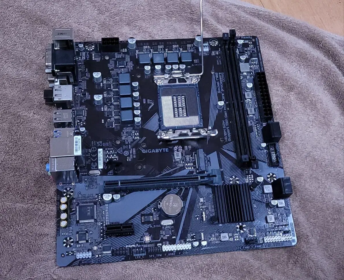 GIGABYTE H610M S2H 듀러블에디션