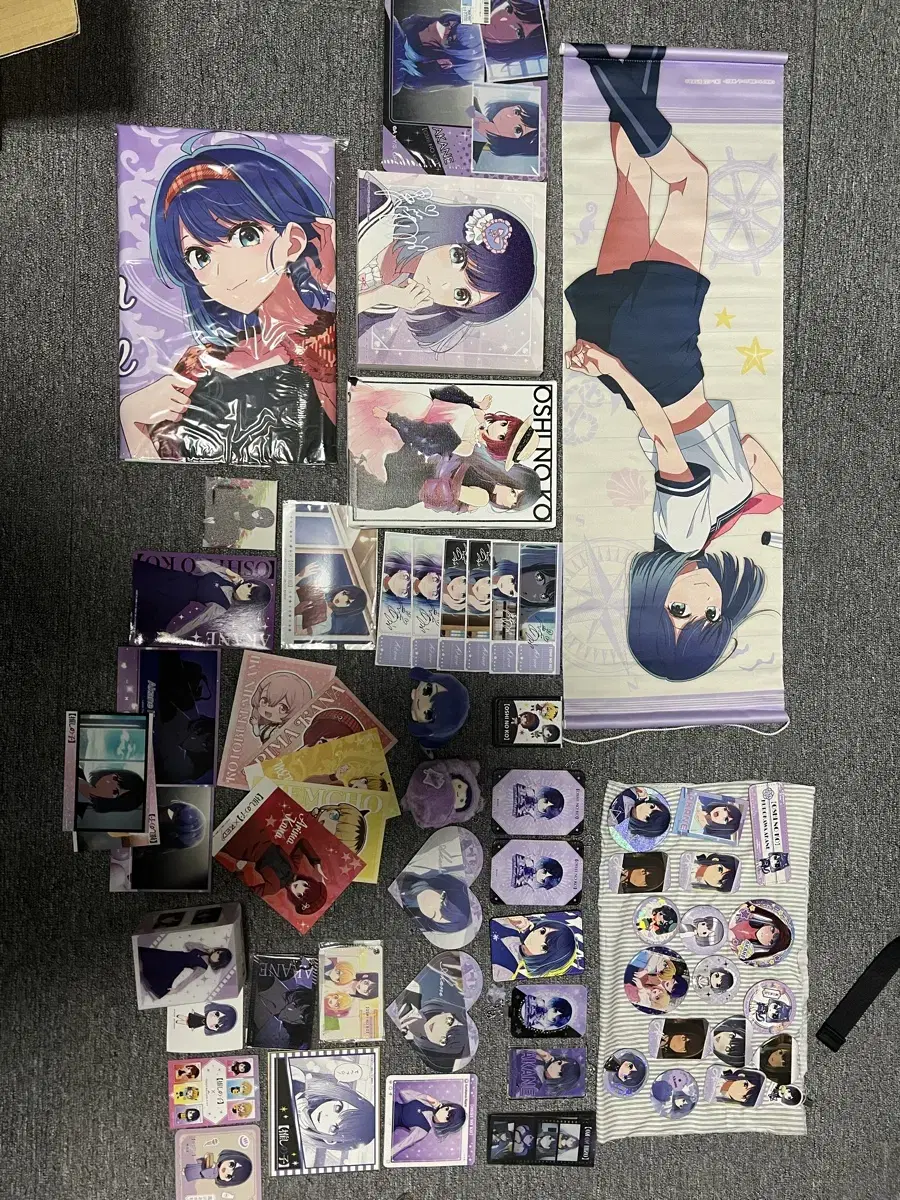 Akane Kurokawa acrylic and other merchandise