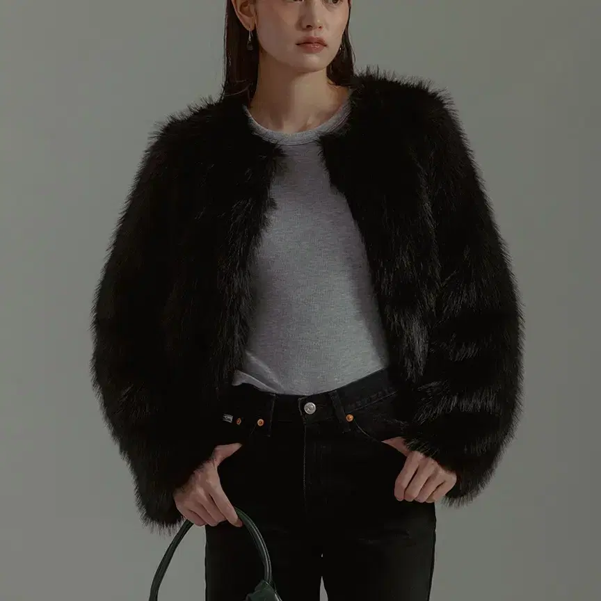 얼바닉30 faux fur jacket 포 퍼자켓 새상품