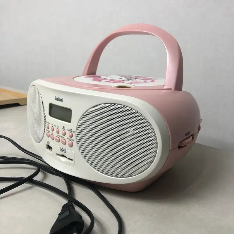 인켈 헬로키티 에디션 라디오 cd플레이어