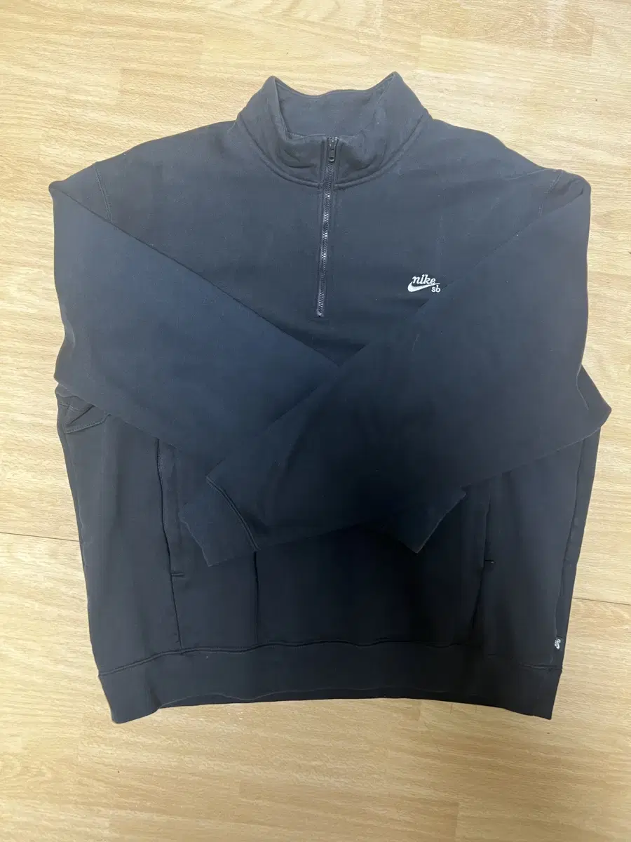 Nike SB Half-Zip Up Man to Man