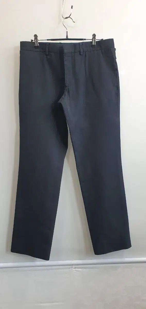 Hermès [Genuine] chino cotton pants / size 40 / good condition.