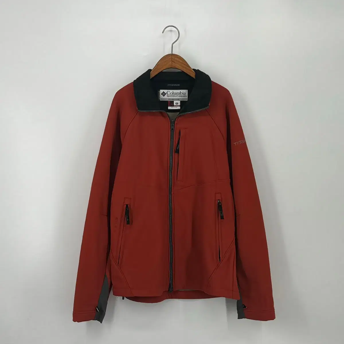 콜롬비아 바람막이 점퍼 (M size / RED)