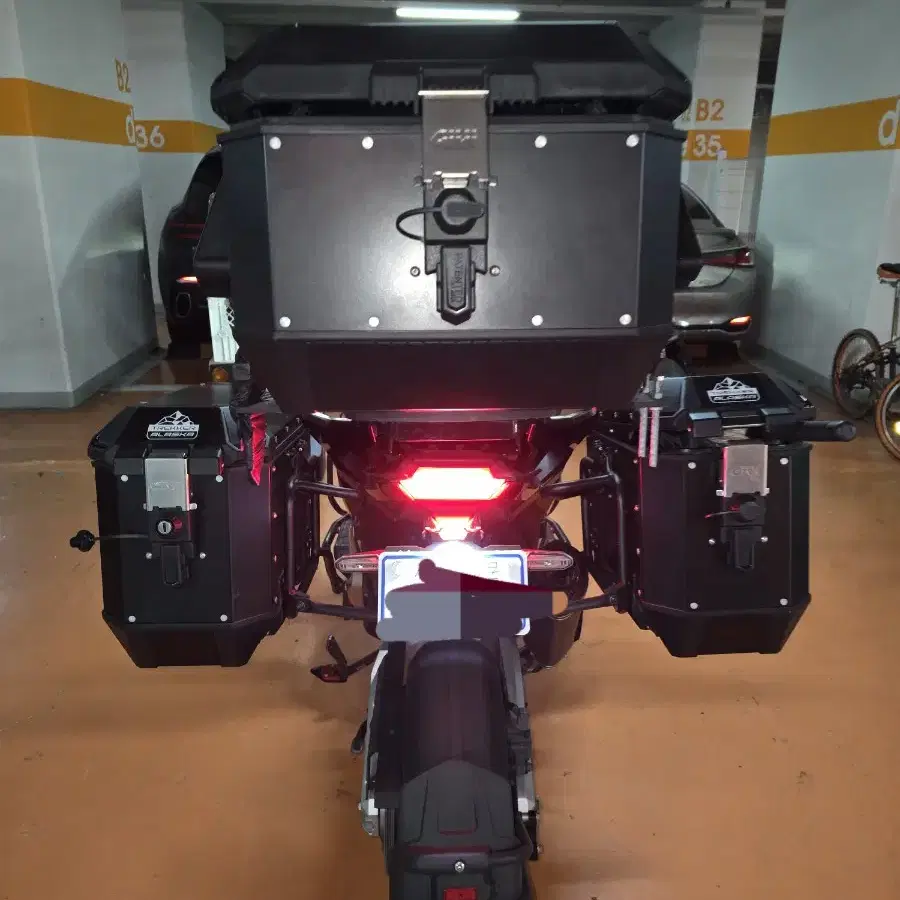 xadv 17년 41000km 서울