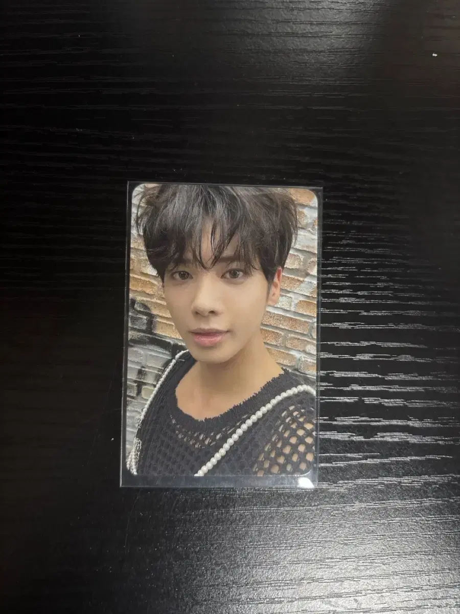 Sells txt kang taehyun photocard (price includes shipping!)