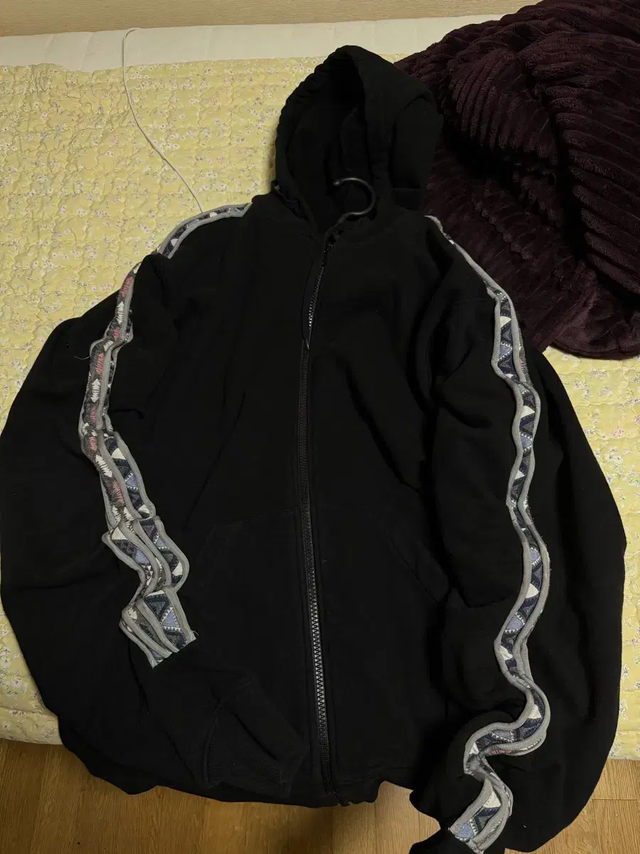 [xxs] yProject Wire Hooded Zip Up