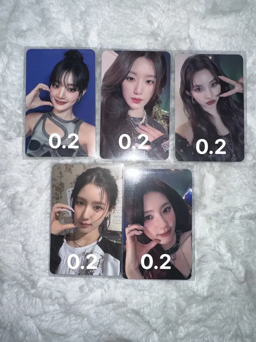 Girls Frank Burger Shuhua,Minnie,Soyeon photocard sells shoe 